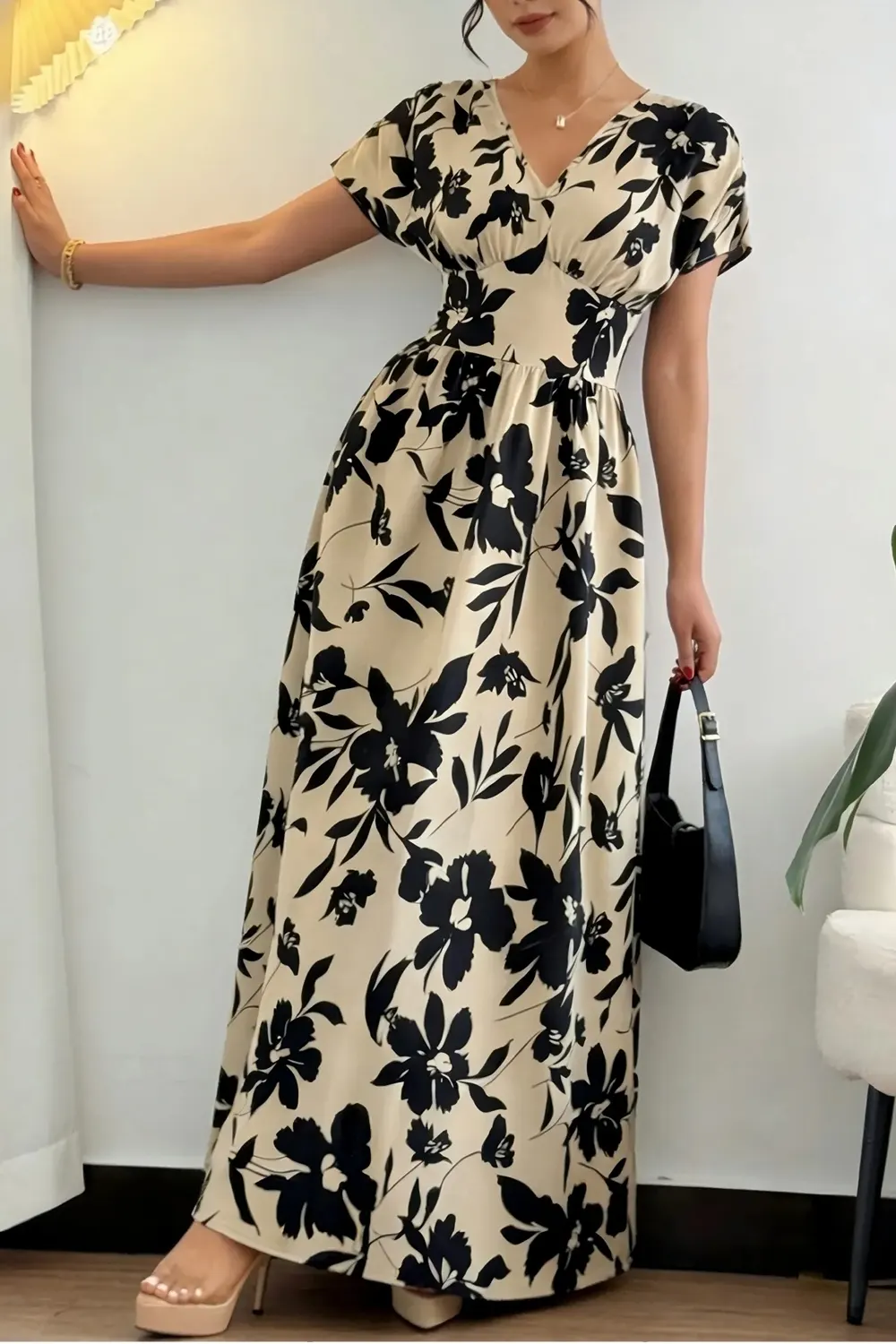 Floral Print Short Sleeve A-Line Maxi Dress